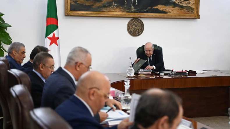 تحويل المزارع النموذجية إلى وحدات إنتاجية متخصصة في 3 محاصيل