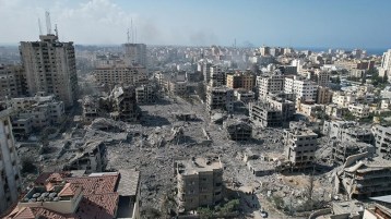 كلّ أيامهم ولياليهم رمضان!