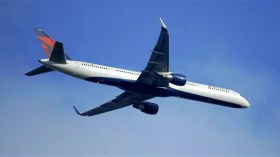 Un avion perd un morceau d’aile en plein vol