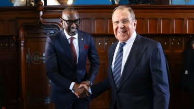 Bamako salue des « avancées » dans la sécurité avec l’aide de Moscou