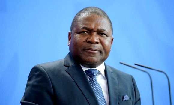Le président du Mozambique arrive à Alger