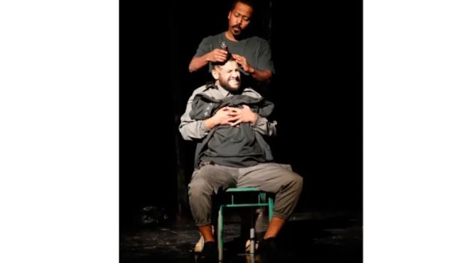 “الغريب والنّقيب” من سلطة عمان… حبّ الوطن بين الشّعارات والواقع