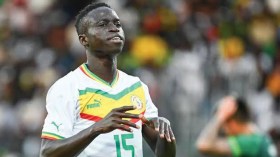 “كاف” يفتح تحقيقاً ضد نجم السنغال دياتا