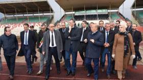 بساط طبيعي جديد وتغطية مُدرّجات ملعب معسكر