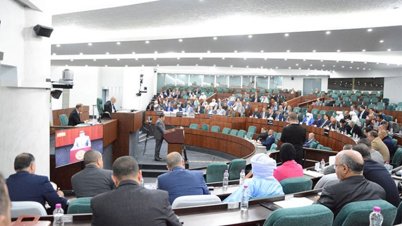 النواب ينزلون إلى الأسواق لمعاينة الوفرة والأسعار في رمضان