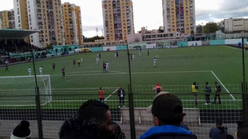 وداد بوفاريك ينتقل إلى هذا الملعب