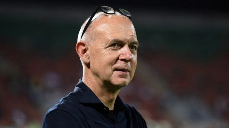 أفارقة مُنزعجون من مسؤول ألماني ارتدى سروال “رعاة البقر”!