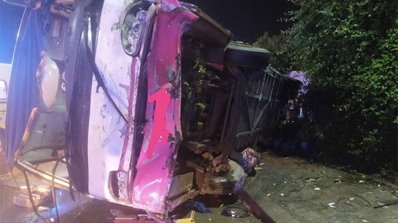 قتيل و57 جريحا في انقلاب حافلة وصدمها لسبع سيارات بقسنطينة