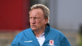 تعيين مدرّب بِعمر 75 سنة!