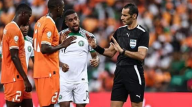 الجزائري غربال حكما لمباراة الكونغو الديمقراطية وغينيا