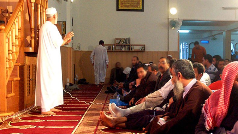 الإمام وفقه الأحكام