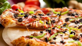 لماذا يفضل الناس بيتزا المطاعم على البيتزا المنزلية؟