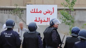 هكذا تم التلاعب والاستيلاء على عقارات “البايليك”!