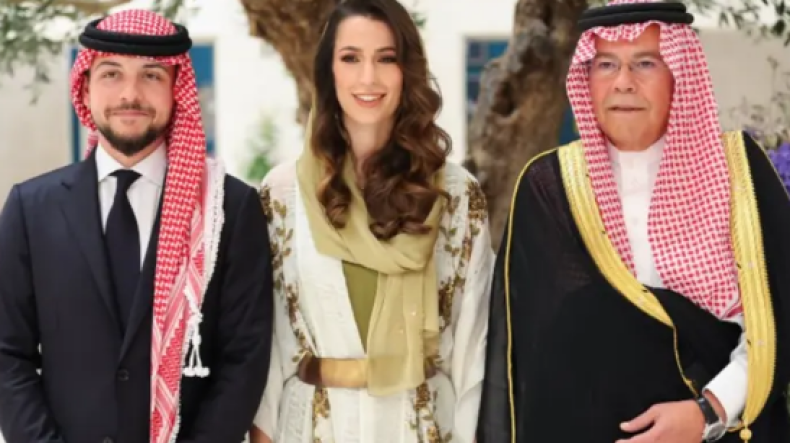 على إثر فقدان زوجته رجوة لوالدها.. هذا ما فعله ولي العهد الأردني!
