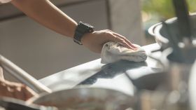 خبير يحذّر: هذه الأطعمة لا ينصح بغسلها قبل الطهي!