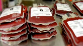 بنوك الدم تعاني.. و”الفايس بوك” لإنقاذ الحالات الحرجة !