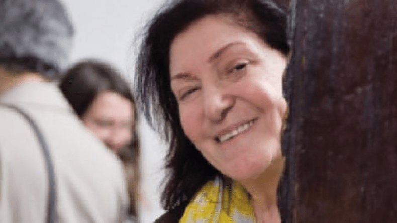 بعد مسيرة فنية قاربت الـ 65 عاما.. وفاة الفنانة السورية ثناء دبسي وآخر فيديو لها