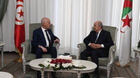 رسالة خطية من الرئيس تبون إلى قيس سعيّد