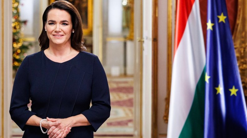 استقالة رئيسة المجر كاتالين نوفاك