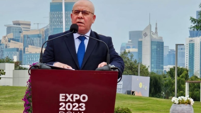 شرفة يفتتح احتفالية “يوم الجزائر” بمعرض اكسبو الدوحة للبستنة بقطر