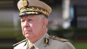 الفريق أول شنقريحة يستقبل رئيس قوات الدفاع الشعبية الأوغندية