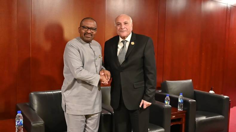 نائب رئيس سيراليون يستقبل عطاف