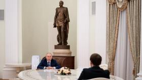 روسيا تردّ على مقترح ماكرون بإقرار هدنة في أوكرانيا