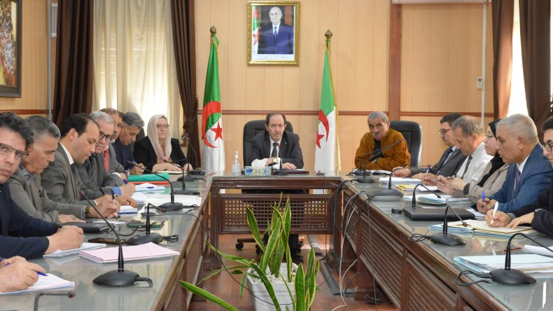 اجتماع لوزارة التربية حول استئناف الدراسة بعد عطلة الربيع