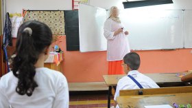 أساتذة مدمجون وترسيمهم مؤجل إلى إشعار آخر!