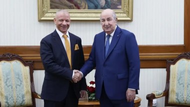 Le président de la République reçoit Bengrina (VIDEO)