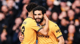 بِالفيديو: المدافع آيت نوري يفتتح عدّاد التهديف