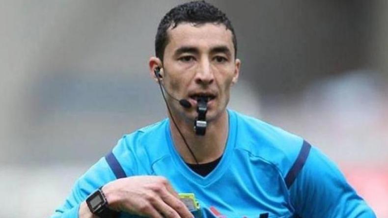 طاقم تحكيم مباراة الجزائر وجنوب إفريقيا وأمور أُخرى