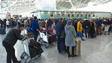 Intensifier les efforts pour réduire le temps d’attente des passagers dans les aéroports