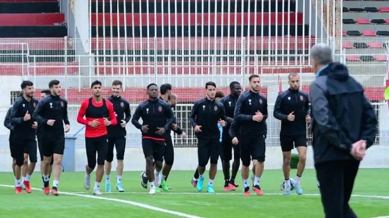 “سوسطارة” تُنهي المنافسة الإفريقية في الصّدارة