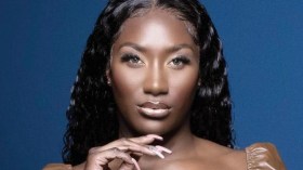 مغنية سمراء في افتتاح الأولمبياد بفرنسا تتعرض للعنصرية!