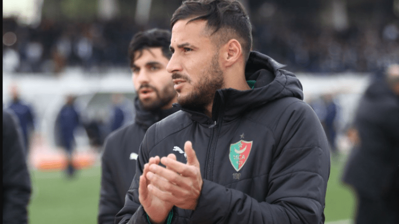 يوسف بلايلي يعتذر للجماهير الجزائرية