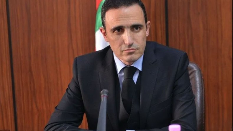 بن حمودة يُجري حركة تغييرات واسعة بالجوّية الجزائرية