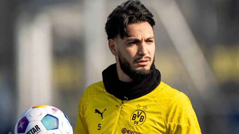 مدرب دورتموند يكشف طبيعة إصابة بن سبعيني ومدة غيابه