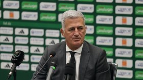 مُؤتمر صحفي لِبيتكوفيتش