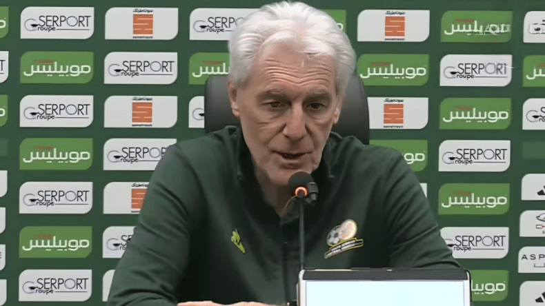هذا ما قاله مدرب جنوب إفريقيا عن مستوى المنتخب الجزائري