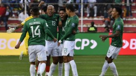 استدعاء 25 لاعبا بوليفيا لِمُواجهة الجزائر