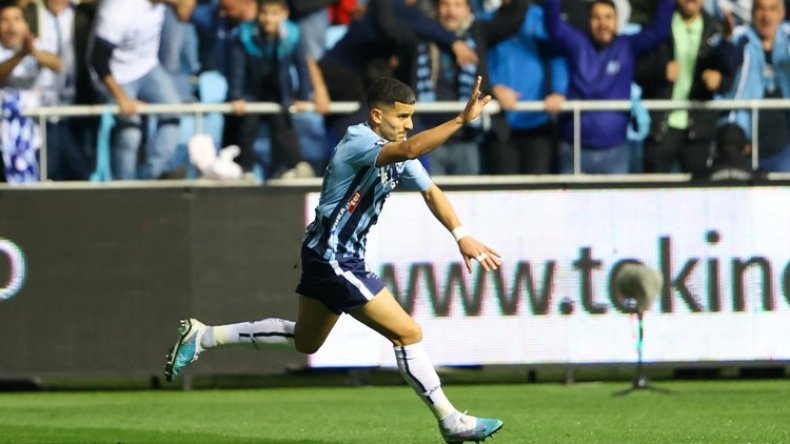 بِالفيديو: عطال يُسجّل على طريقة مارادونا.. وأوّل طرد في مشواره الرّياضي