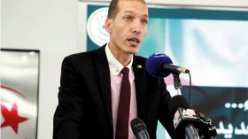 الإبقاء على شبكة التقييم السابقة للترقية لرتبة بروفيسور