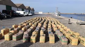 السلطات المغربية متورطة مع بارونات المخدرات