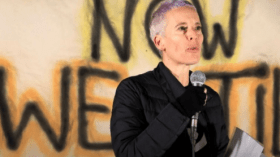 فنانة يهودية تثير جدلا واسعا في ألمانيا بسبب موقفها من الحرب على غزة.. ما القصة؟