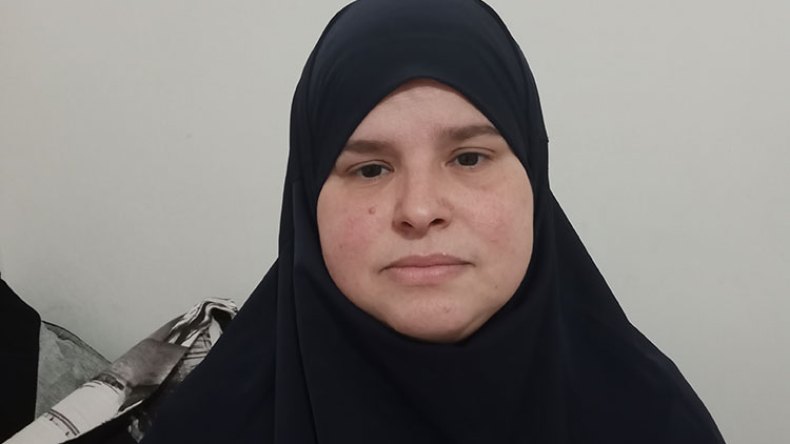 معلمة قرآن مريضة بالسرطان تُطرد إلى الشارع في رمضان