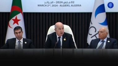 رئيس الجمهورية عبد المجيد تبون يعلن المصادقة بالإجماع على إعلان الجزائر