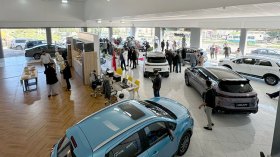 3 آلاف سيّارة “جيلي” بالموانئ في طريقها للزبائن