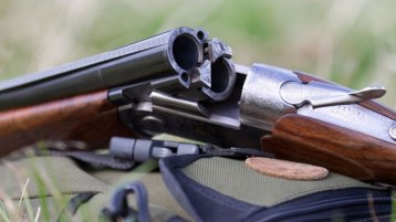 وحدها فوهة البندقيّة من يحرّك التّأْريخ