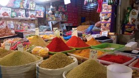 هنا وُلد طبق الفريك الباتني الشهير في قدور الفخار